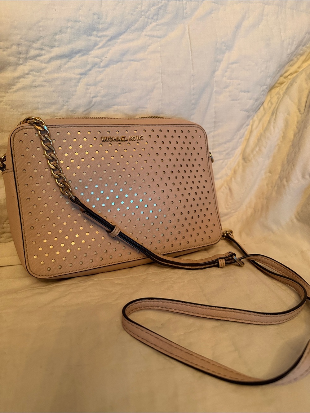 Michael Kors Women's Jet Set
Large East West Crossbody Purse
Saffiano-Pink Gold